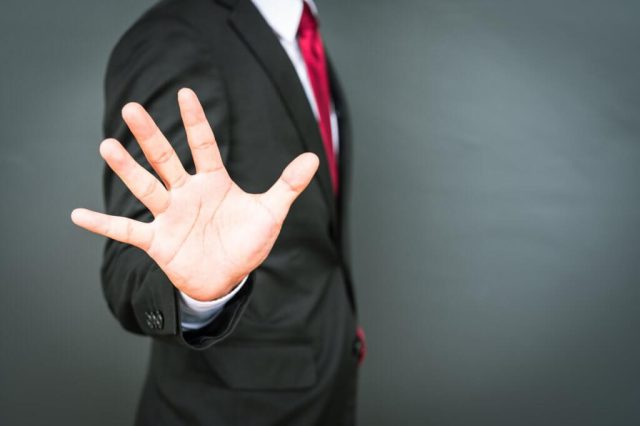 「不動産詐欺」に遭わないために:巧妙な手口と自己防衛策